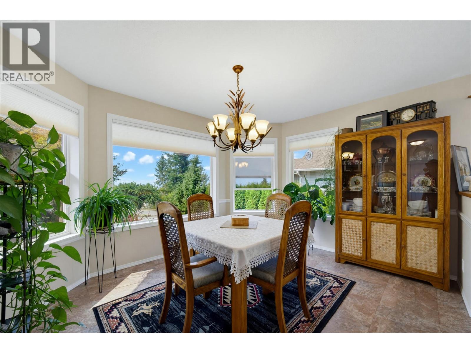 2866 Hilltop Road, Blind Bay, British Columbia  V0E 2W0 - Photo 6 - 10397431