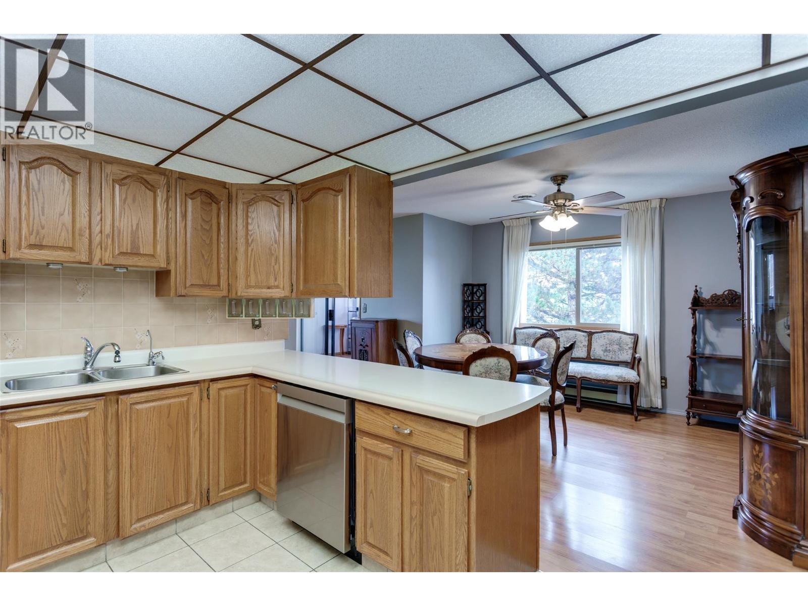 2110 Hoy Street Unit# 314, Kelowna, British Columbia  V1Y 8T4 - Photo 4 - 10397635