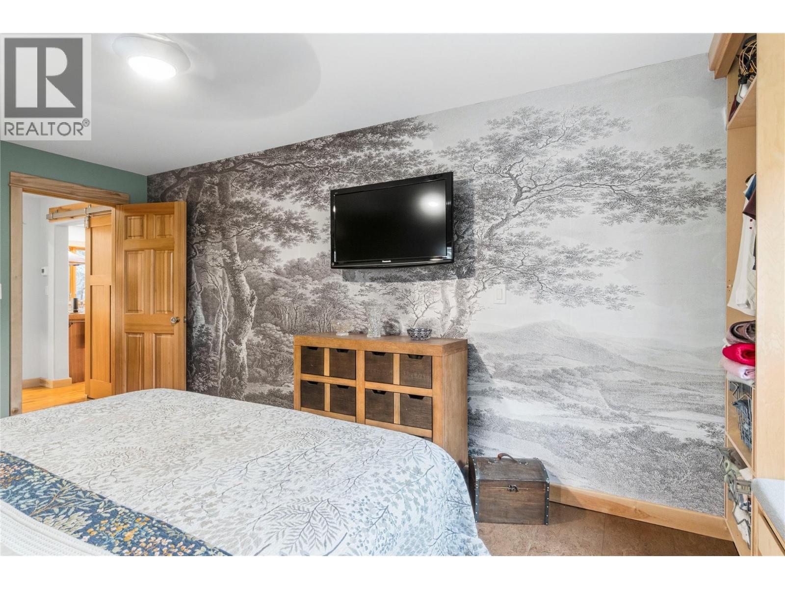 1710 11 Avenue Ne, Salmon Arm, British Columbia  V1E 2T4 - Photo 37 - 10397427