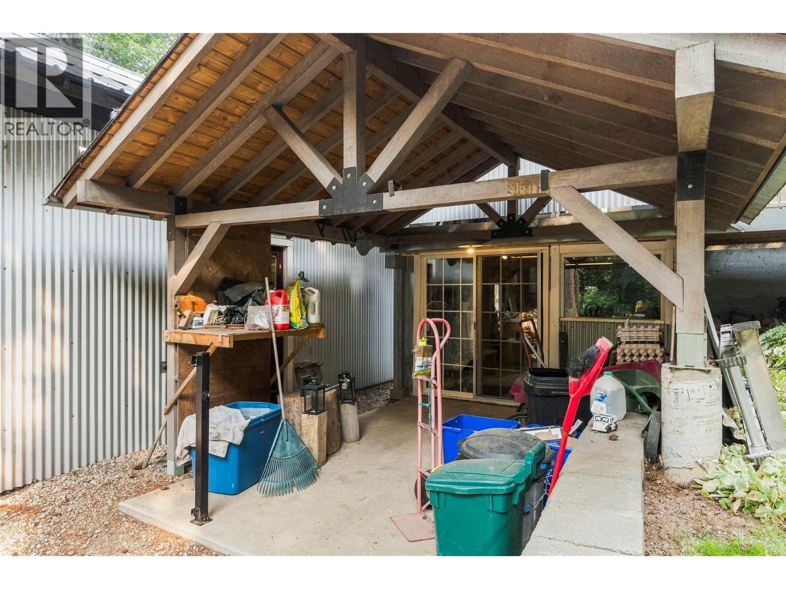 1710 11 Avenue Ne, Salmon Arm, British Columbia  V1E 2T4 - Photo 65 - 10397427