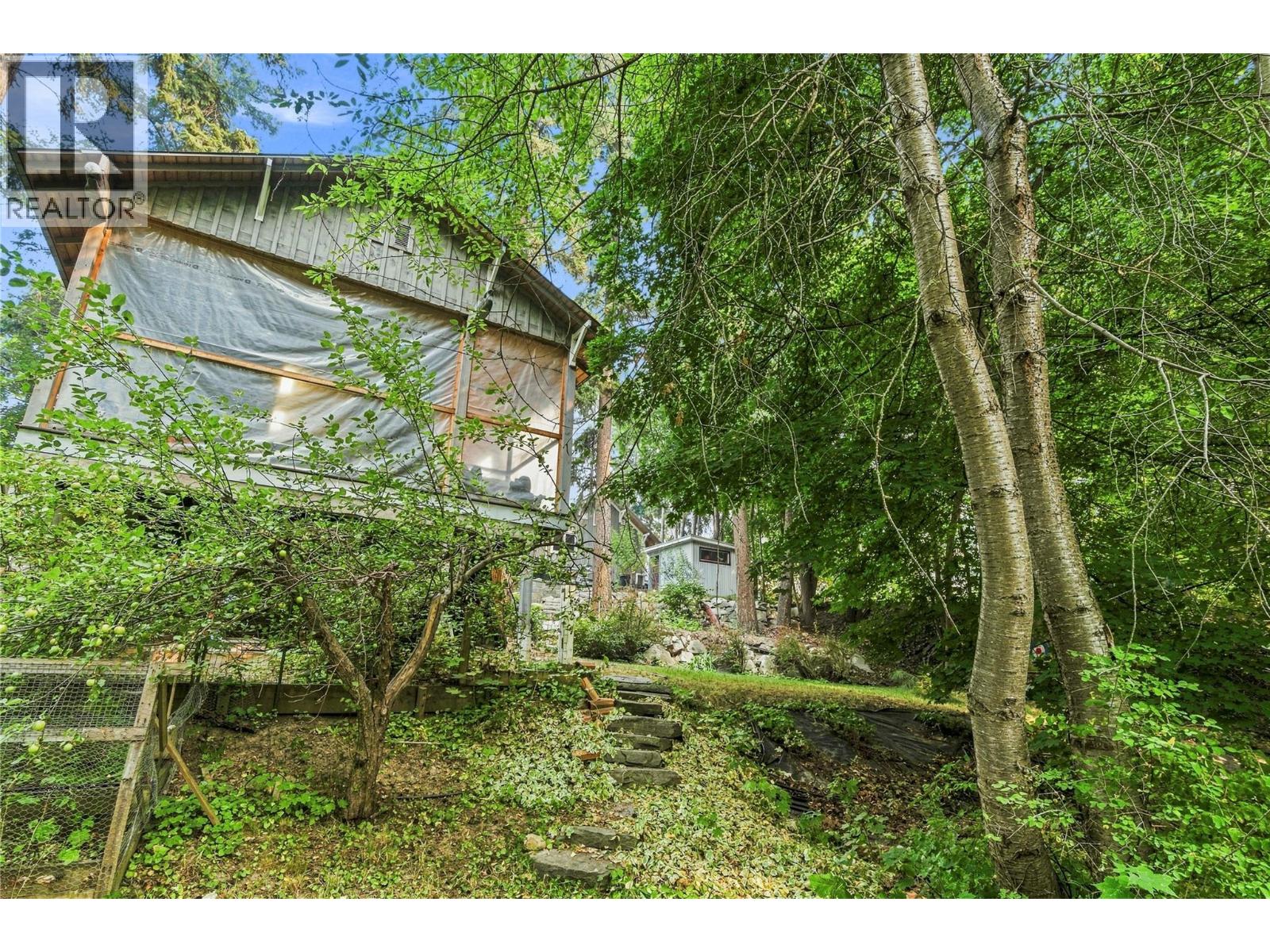 1710 11 Avenue Ne, Salmon Arm, British Columbia  V1E 2T4 - Photo 72 - 10397427