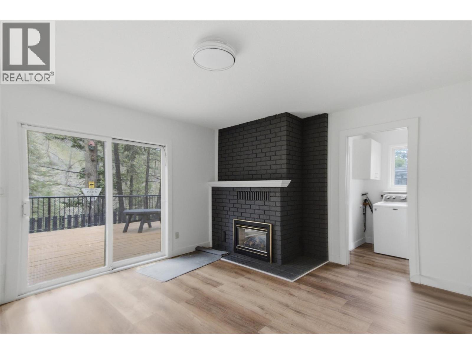 2012 Sifton Avenue, Kamloops, British Columbia  V1S 1A9 - Photo 31 - 10397375