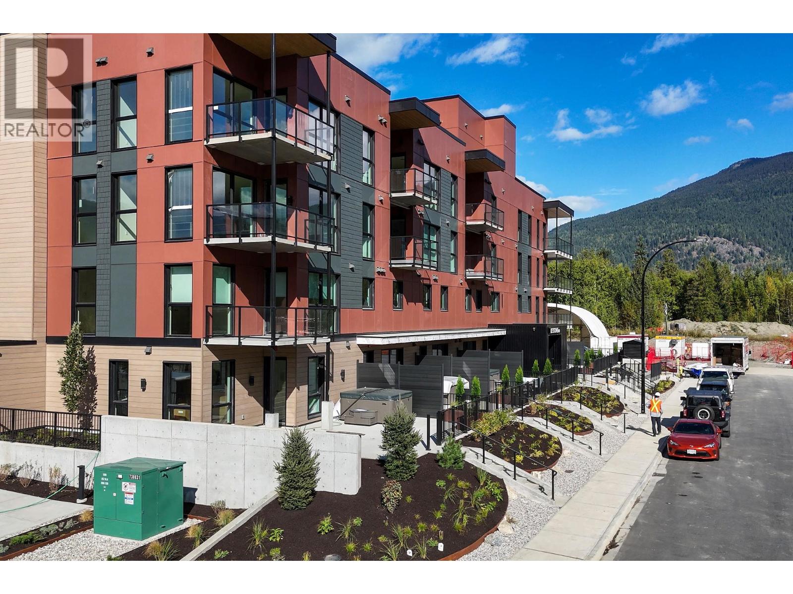 1702 Coursier Avenue Unit# 1113, Revelstoke, British Columbia  V0E 2S3 - Photo 33 - 10397654