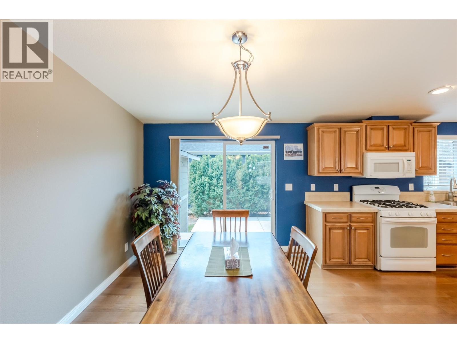 8300 Gallagher Lk Frontage Road Unit# 7, Oliver, British Columbia  V0H 1T2 - Photo 4 - 10397543