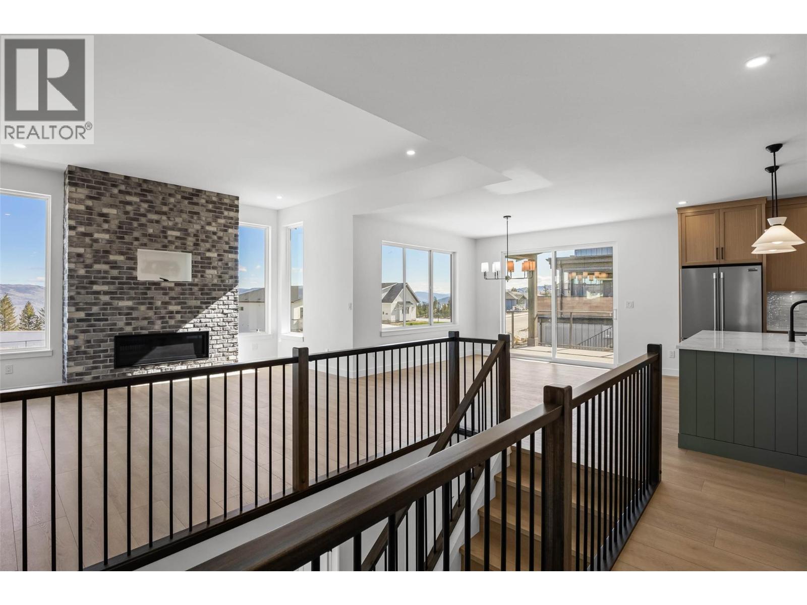 1298 Brechin Place, Kamloops, British Columbia  V1S 1J9 - Photo 5 - 10396580