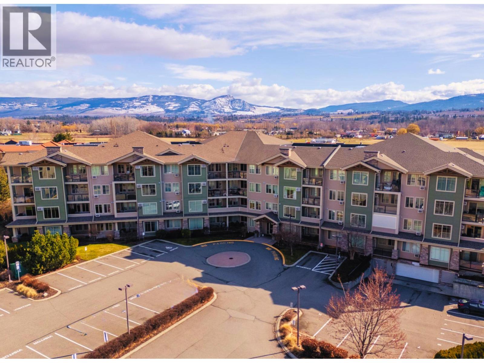3735 Casorso Road Unit# 302, Kelowna, British Columbia  V1W 5G1 - Photo 1 - 10397560