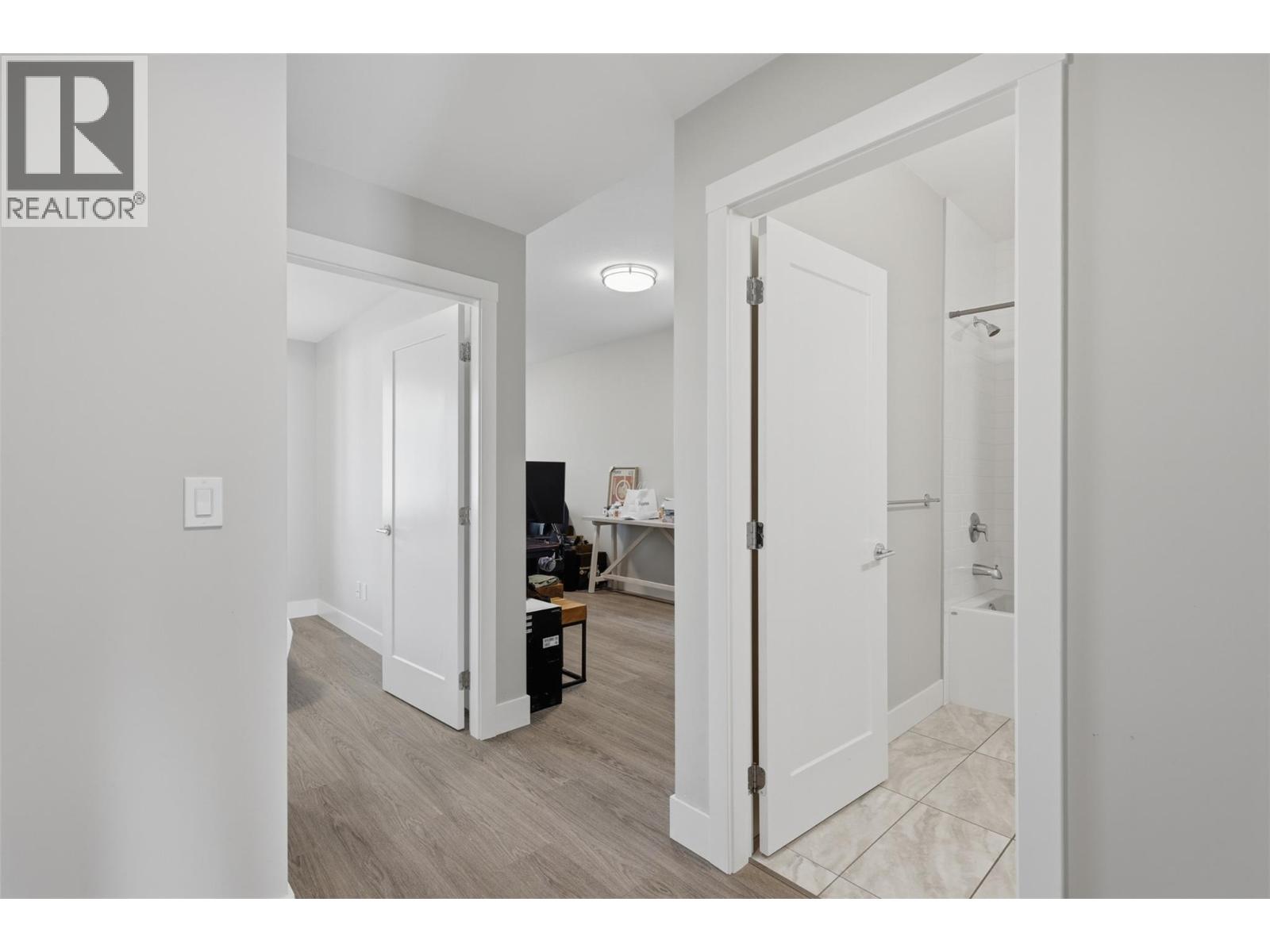 200 Grand Boulevard Unit# 127, Kamloops, British Columbia  V2C 0H3 - Photo 31 - 10397636
