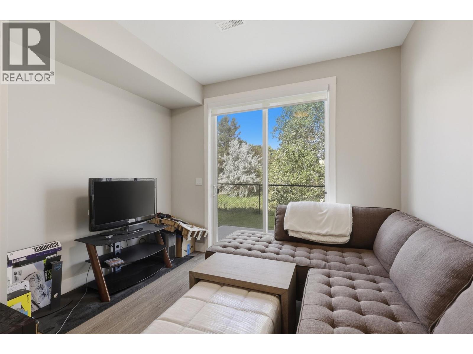 200 Grand Boulevard Unit# 127, Kamloops, British Columbia  V2C 0H3 - Photo 37 - 10397636