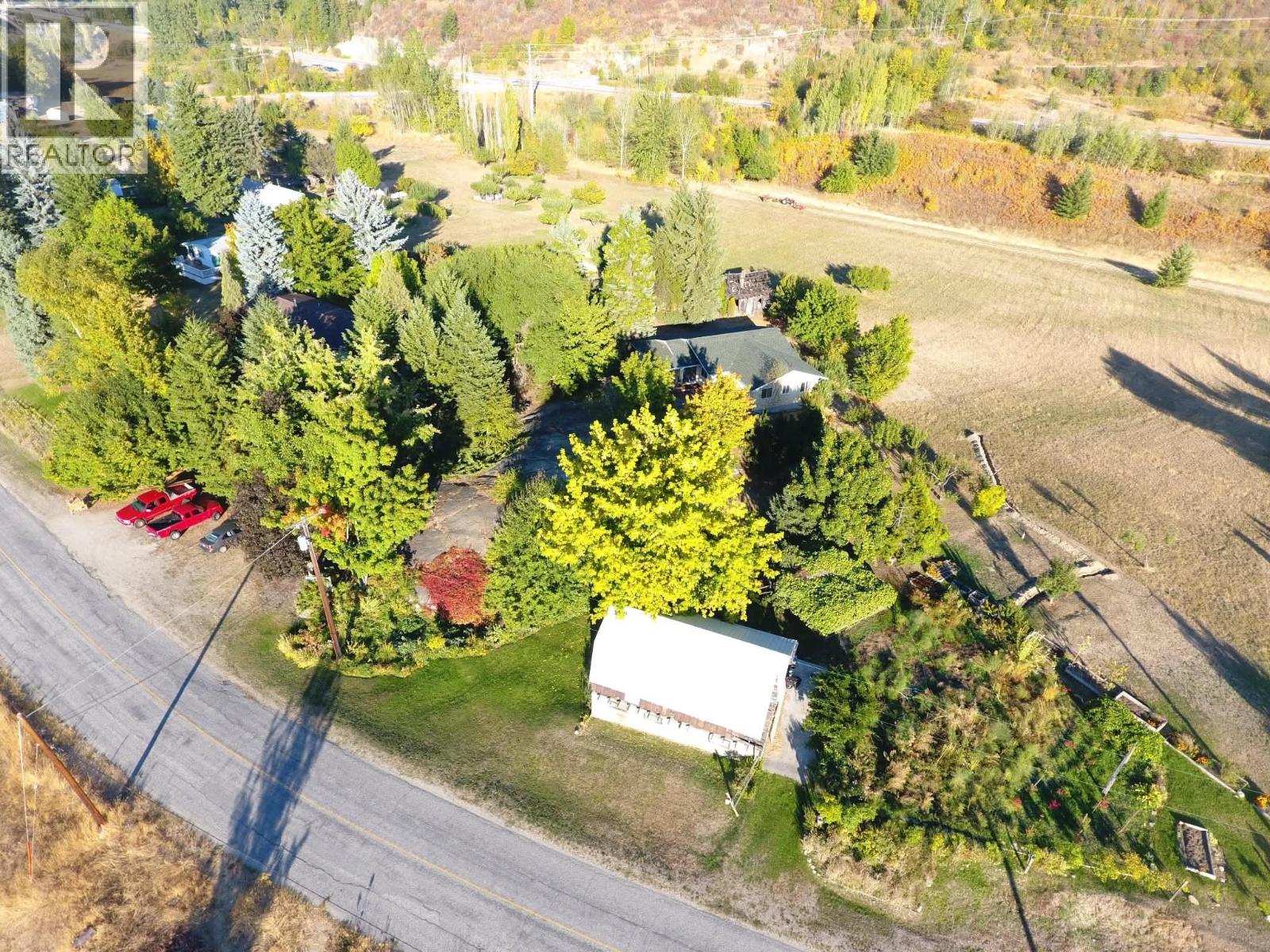 566 Rosedale Road, Castlegar, British Columbia  V1N 4L2 - Photo 29 - 10394377