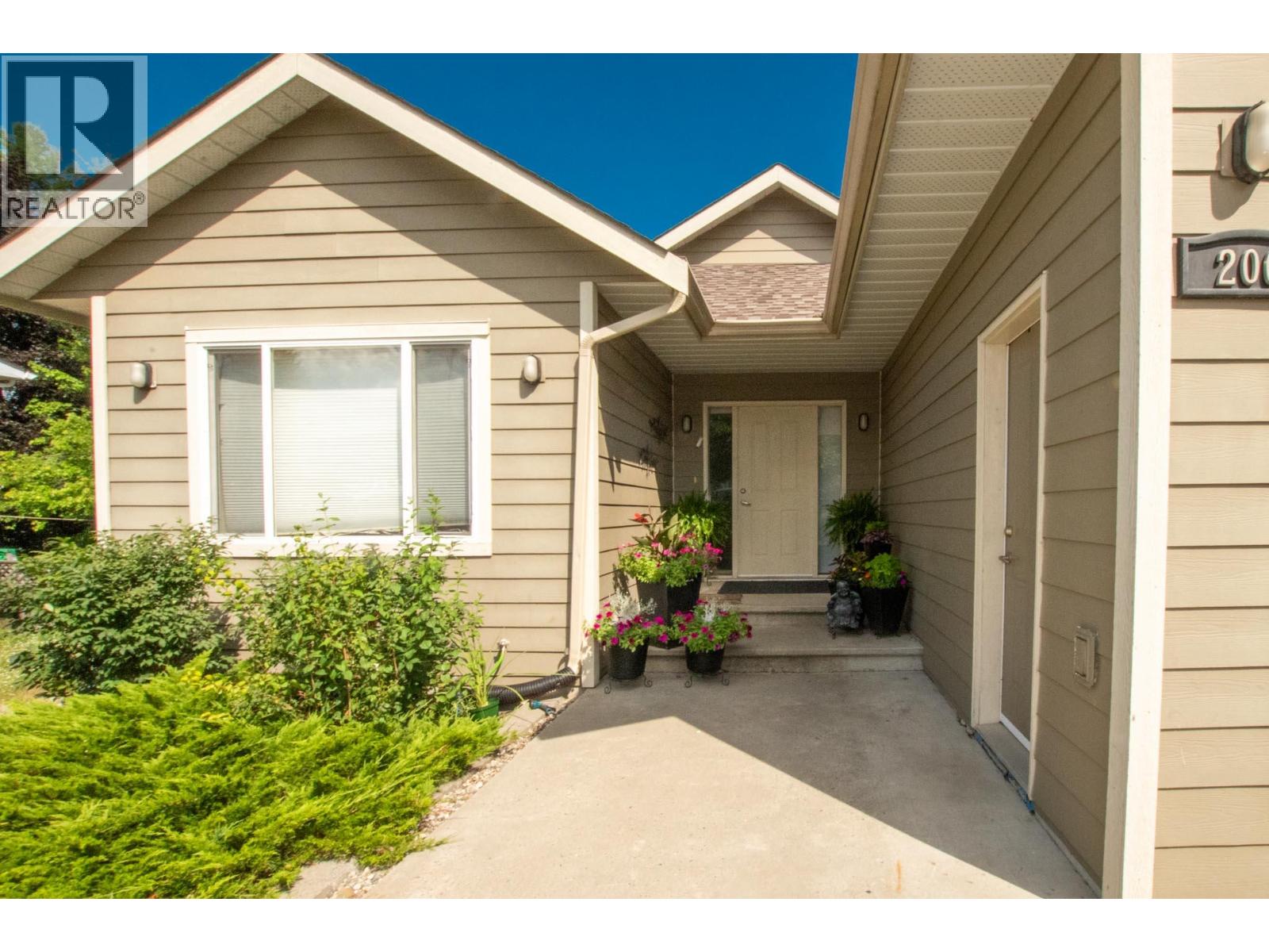 206 Murtle Road, Clearwater, British Columbia  V0E 1N1 - Photo 2 - 10397292