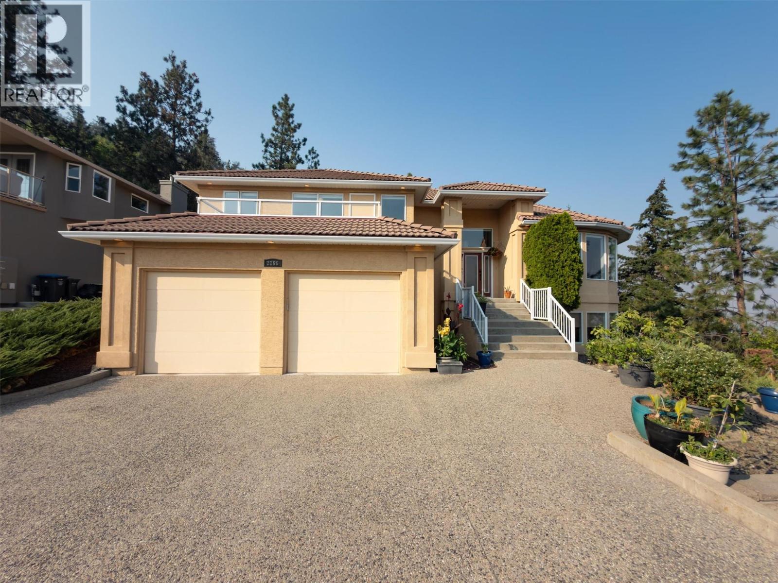 2296 Lillooet Crescent, Kelowna, British Columbia  V1V 1T1 - Photo 1 - 10397395