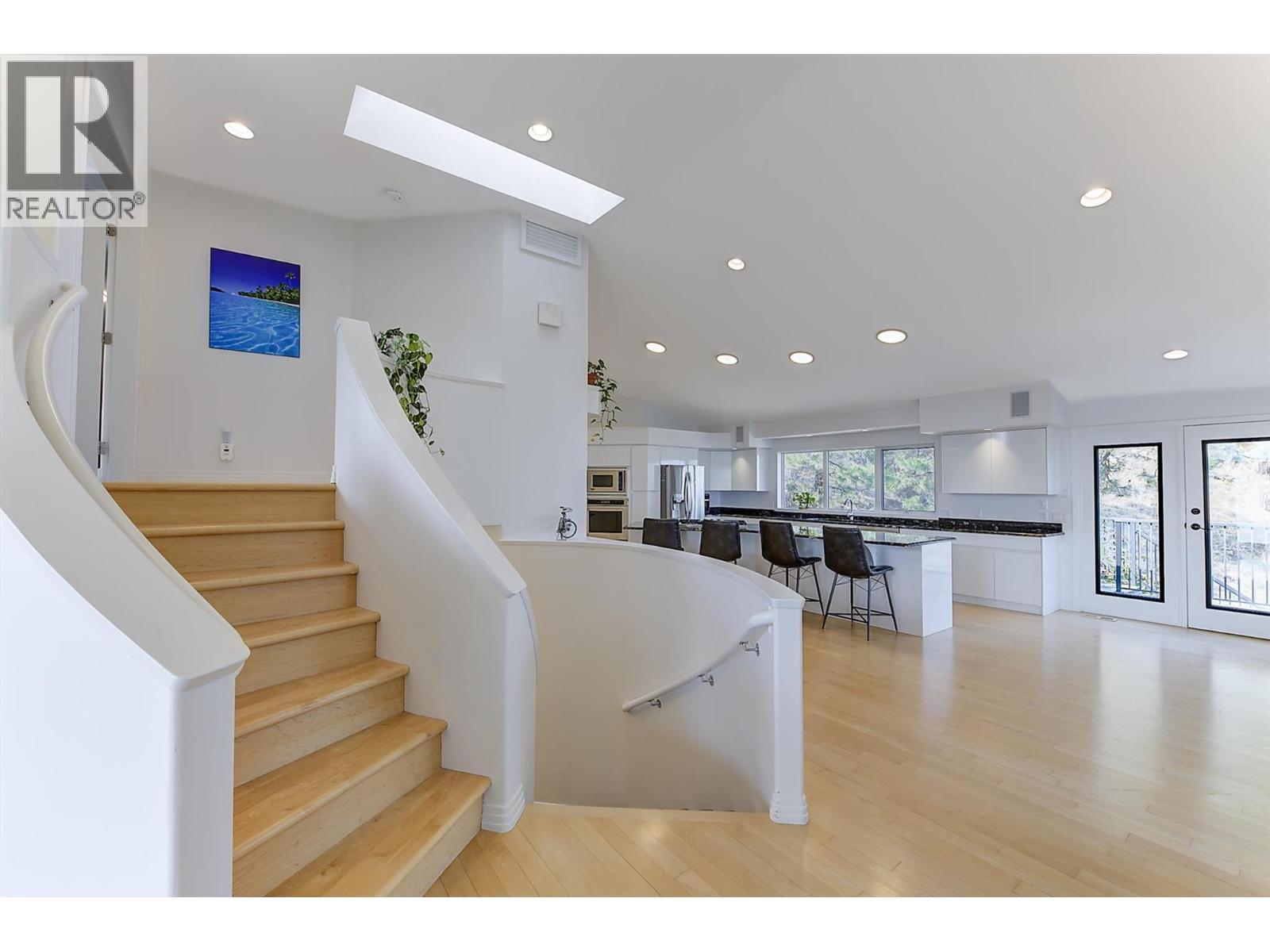 2296 Lillooet Crescent, Kelowna, British Columbia  V1V 1T1 - Photo 13 - 10397395
