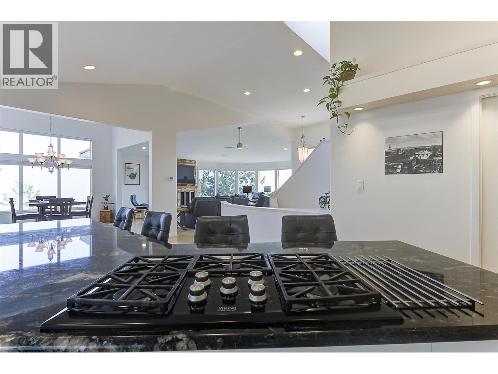 2296 Lillooet Crescent, Kelowna, British Columbia  V1V 1T1 - Photo 18 - 10397395