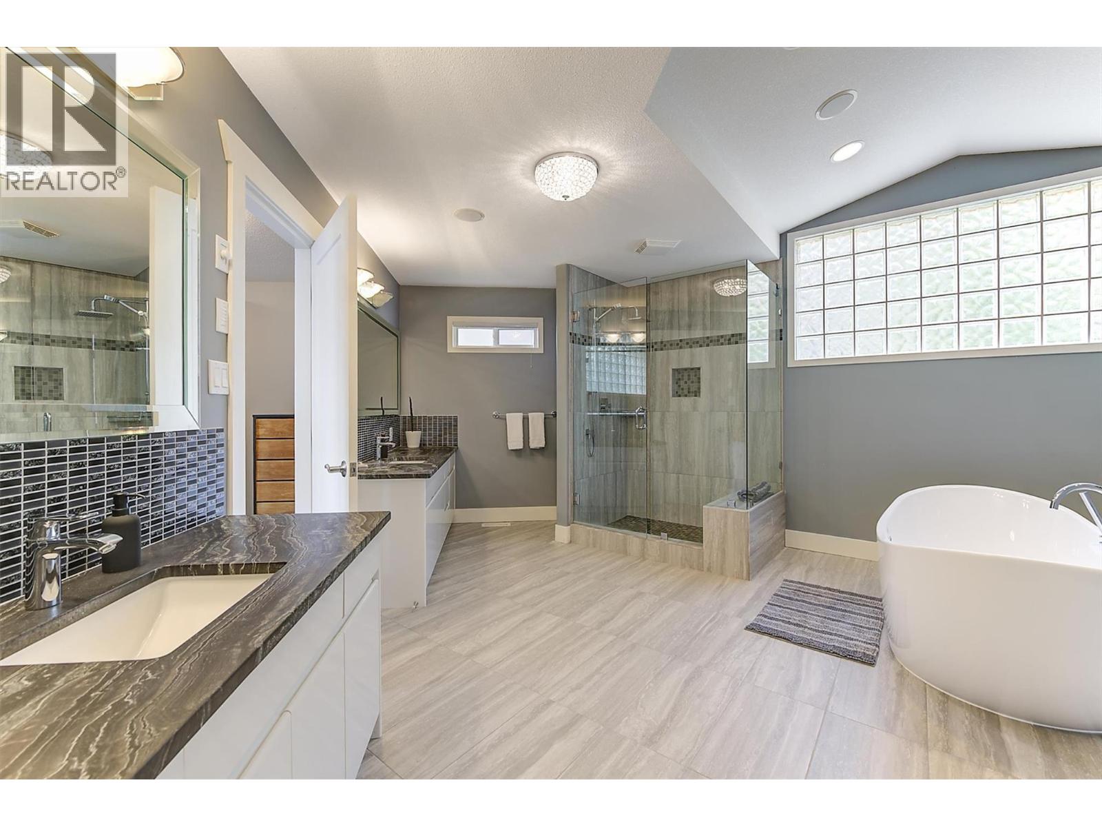 2296 Lillooet Crescent, Kelowna, British Columbia  V1V 1T1 - Photo 30 - 10397395
