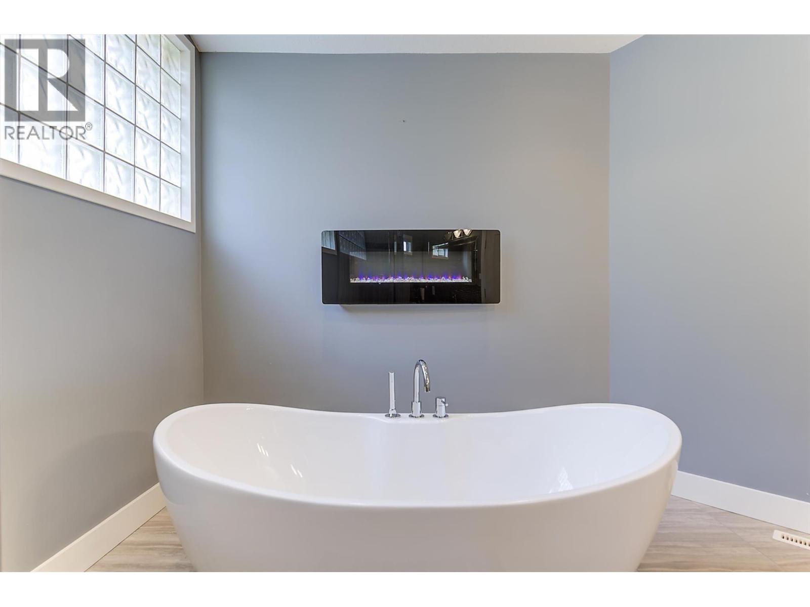 2296 Lillooet Crescent, Kelowna, British Columbia  V1V 1T1 - Photo 33 - 10397395