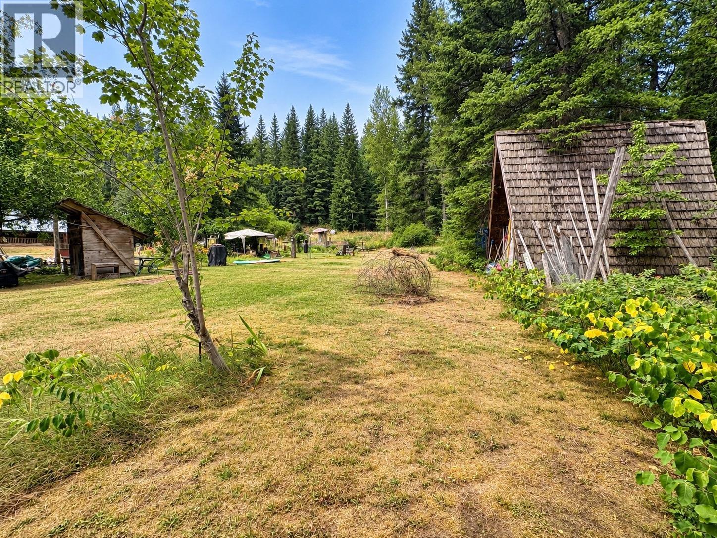 3233 Mabel Lake Road, Enderby, British Columbia  V4Y 4L4 - Photo 7 - 10397629