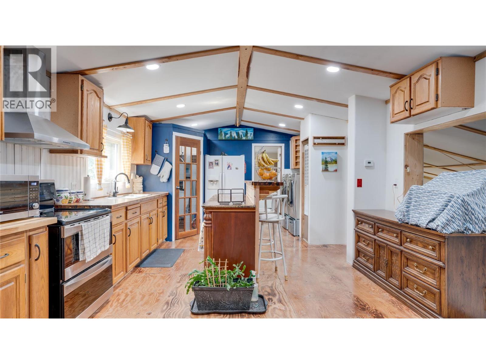 2996 Brockman Road, Salmon Arm, British Columbia  V1E 3K5 - Photo 24 - 10397533