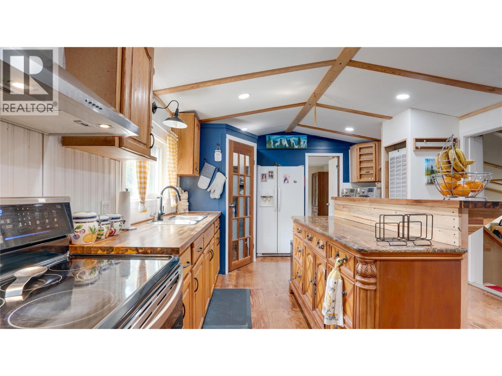 2996 Brockman Road, Salmon Arm, British Columbia  V1E 3K5 - Photo 33 - 10397533