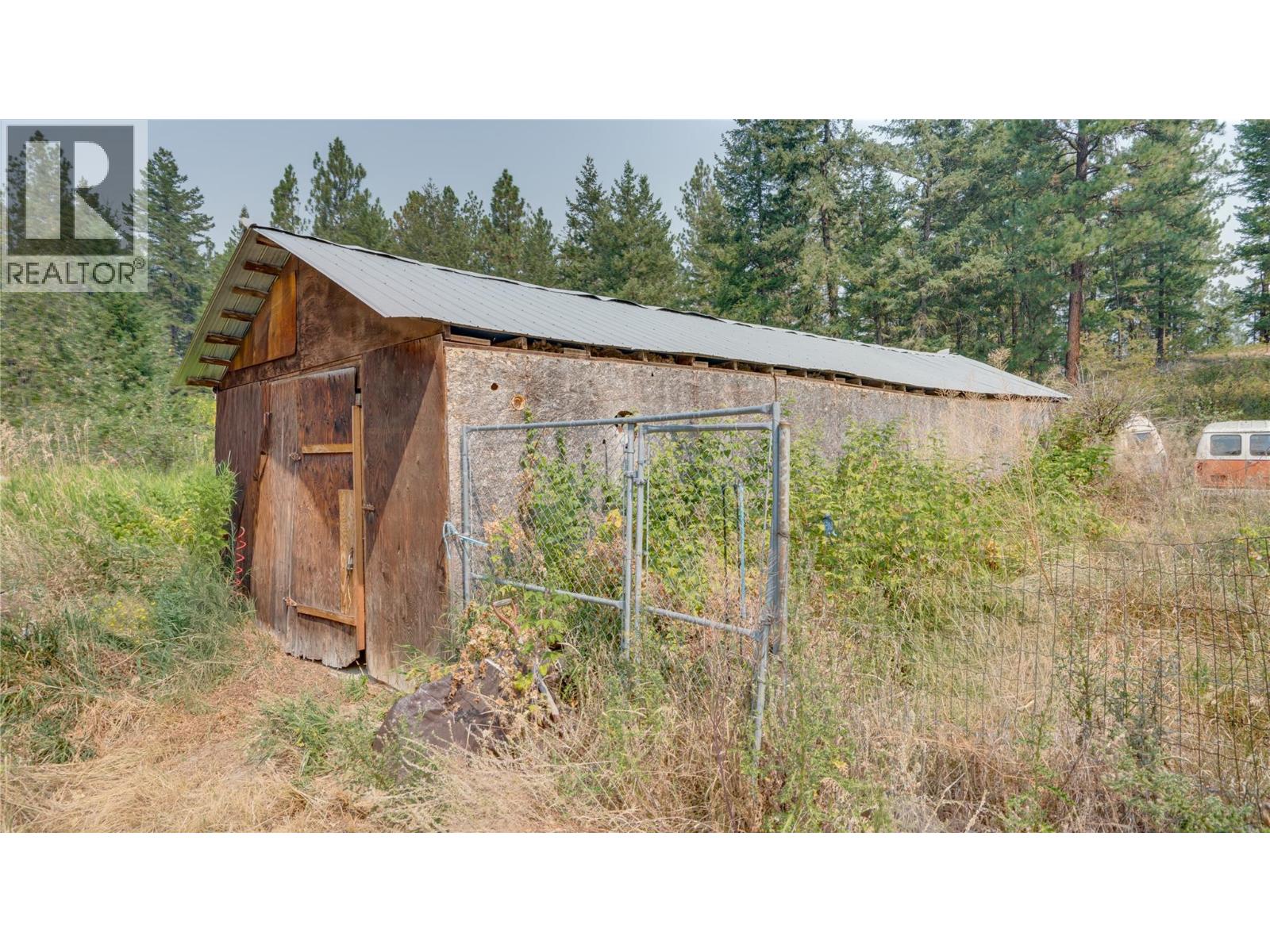 2996 Brockman Road, Salmon Arm, British Columbia  V1E 3K5 - Photo 47 - 10397533