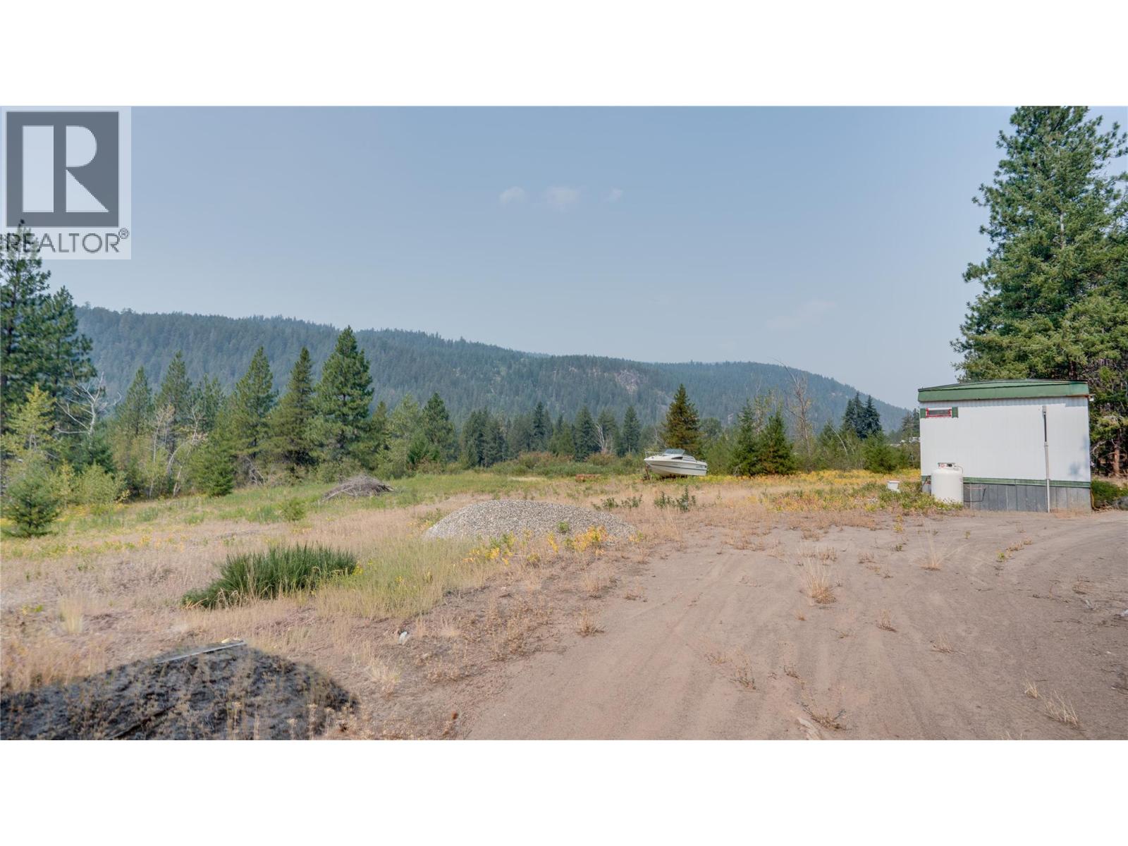 2996 Brockman Road, Salmon Arm, British Columbia  V1E 3K5 - Photo 7 - 10397533