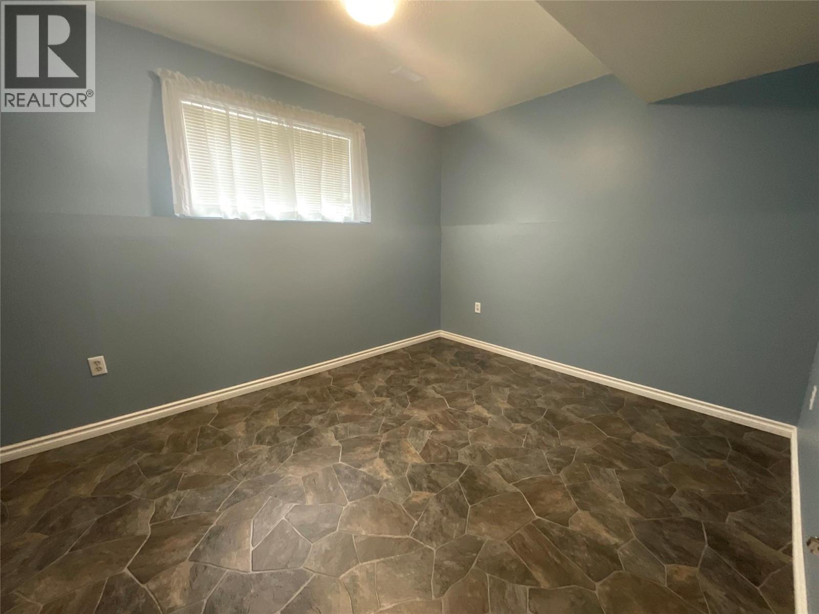 60 Valleyview Place, Tumbler Ridge, British Columbia  V0C 2W0 - Photo 19 - 10397569