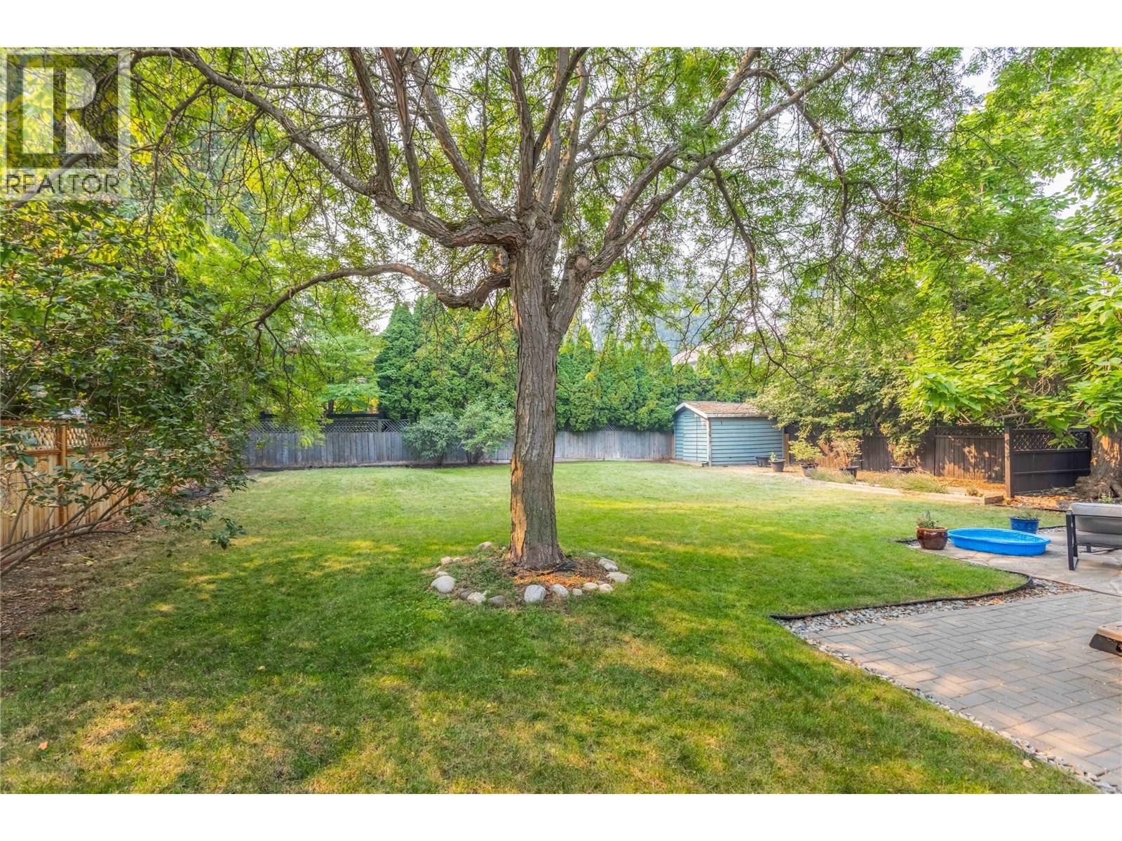 863 Hammer Avenue, Kelowna, British Columbia  V1W 2B7 - Photo 17 - 10395871