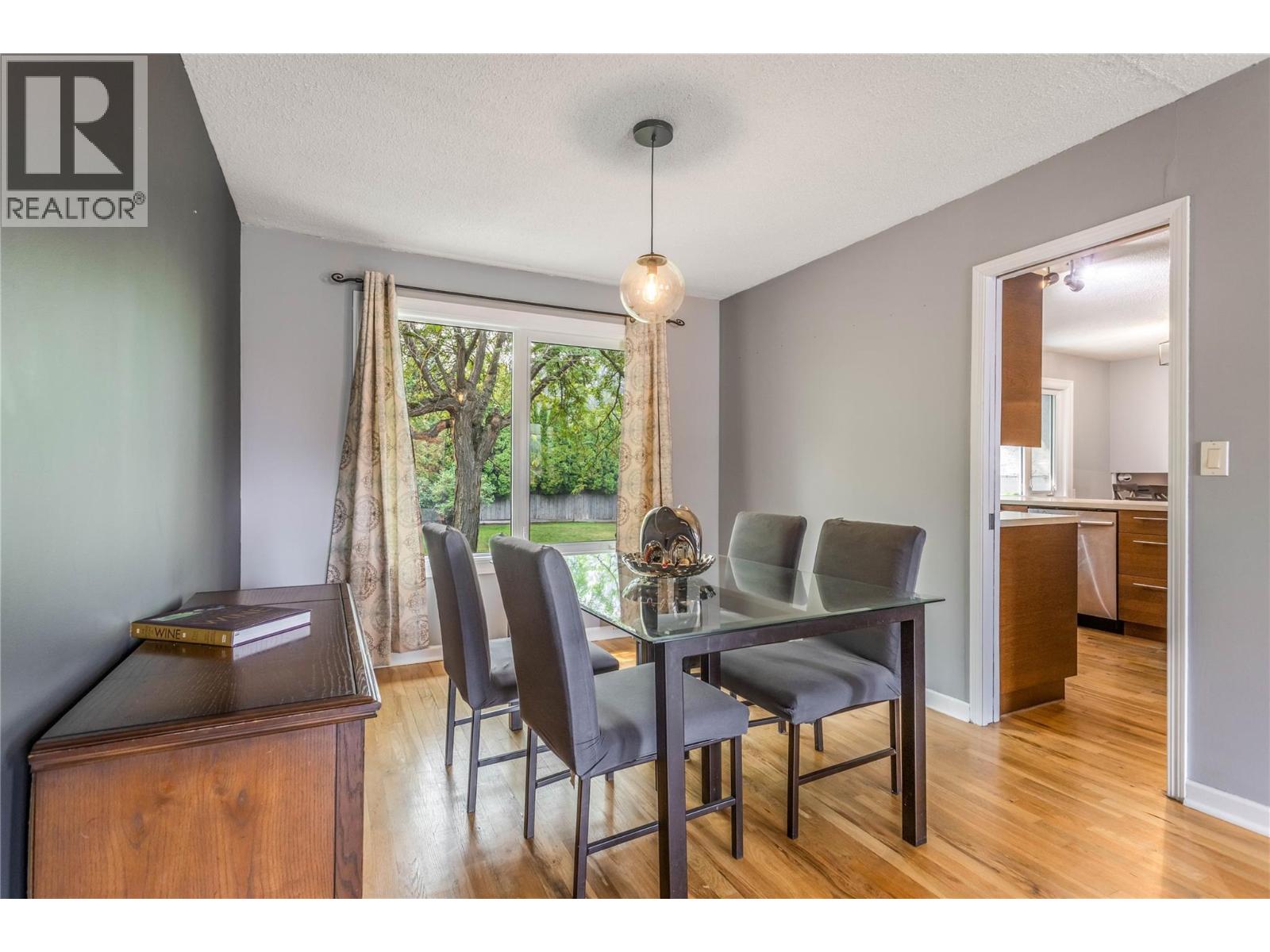 863 Hammer Avenue, Kelowna, British Columbia  V1W 2B7 - Photo 29 - 10395871