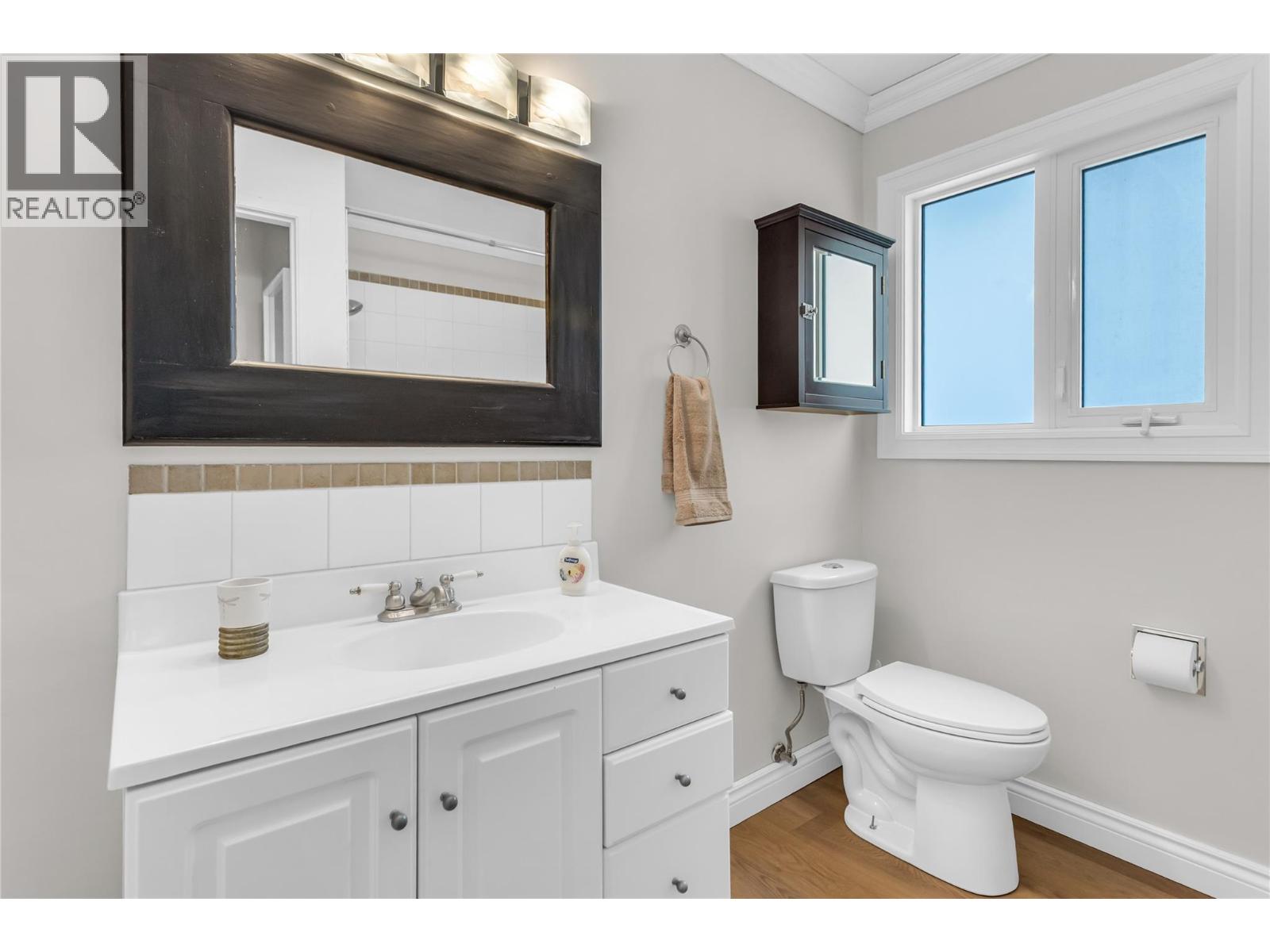 863 Hammer Avenue, Kelowna, British Columbia  V1W 2B7 - Photo 45 - 10395871