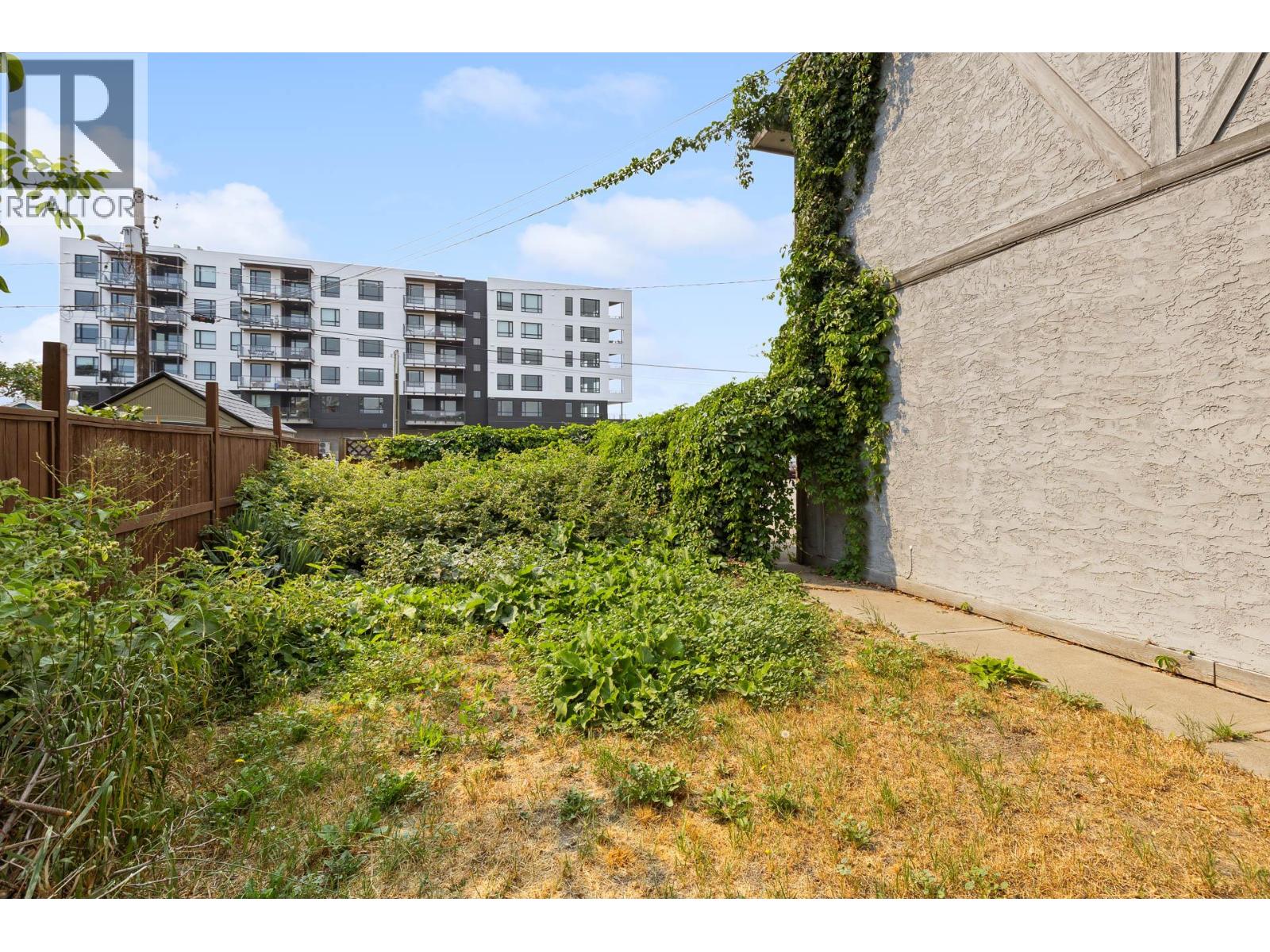424 Newsom Avenue, Kelowna, British Columbia  V1Y 4Y2 - Photo 8 - 10396885