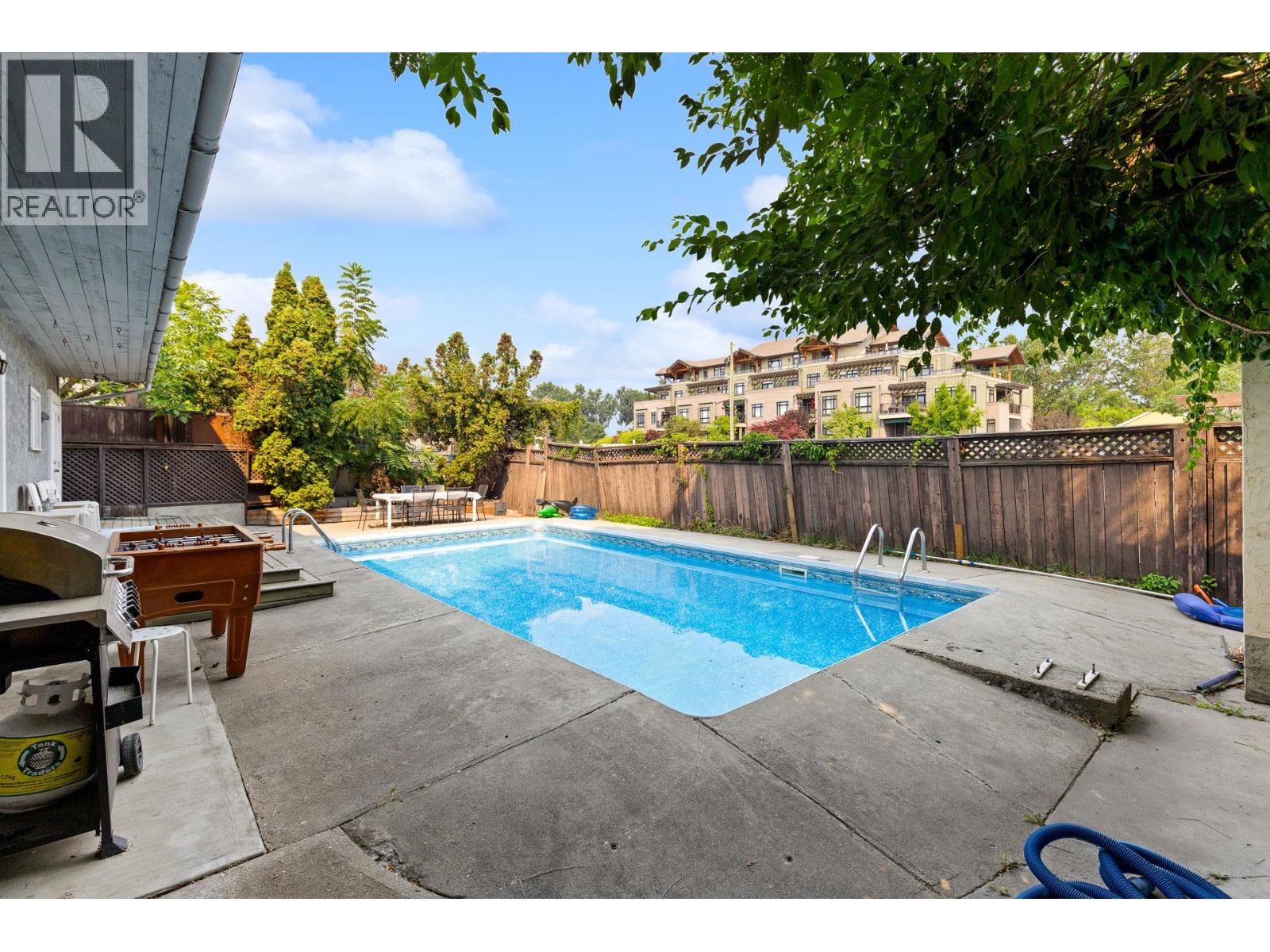 424 Newsom Avenue, Kelowna, British Columbia  V1Y 4Y2 - Photo 9 - 10396885