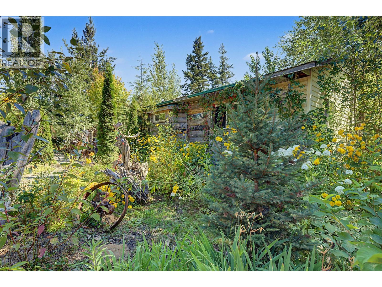 5255 Schneider Place, Tappen, British Columbia  V0E 2X3 - Photo 16 - 10397700
