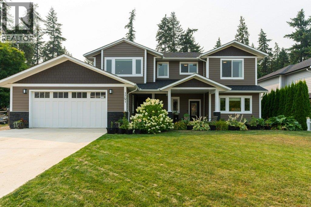1791 22 Street Ne, Salmon Arm, British Columbia  V1E 3M9 - Photo 1 - 10397597