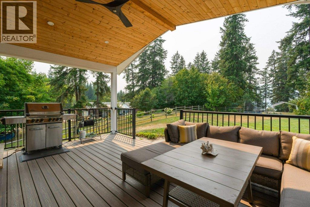 1791 22 Street Ne, Salmon Arm, British Columbia  V1E 3M9 - Photo 6 - 10397597