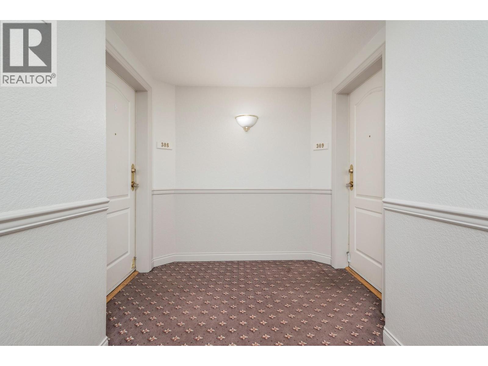 3301 Centennial Drive Unit# 309, Vernon, British Columbia  V1T 2T8 - Photo 6 - 10397272