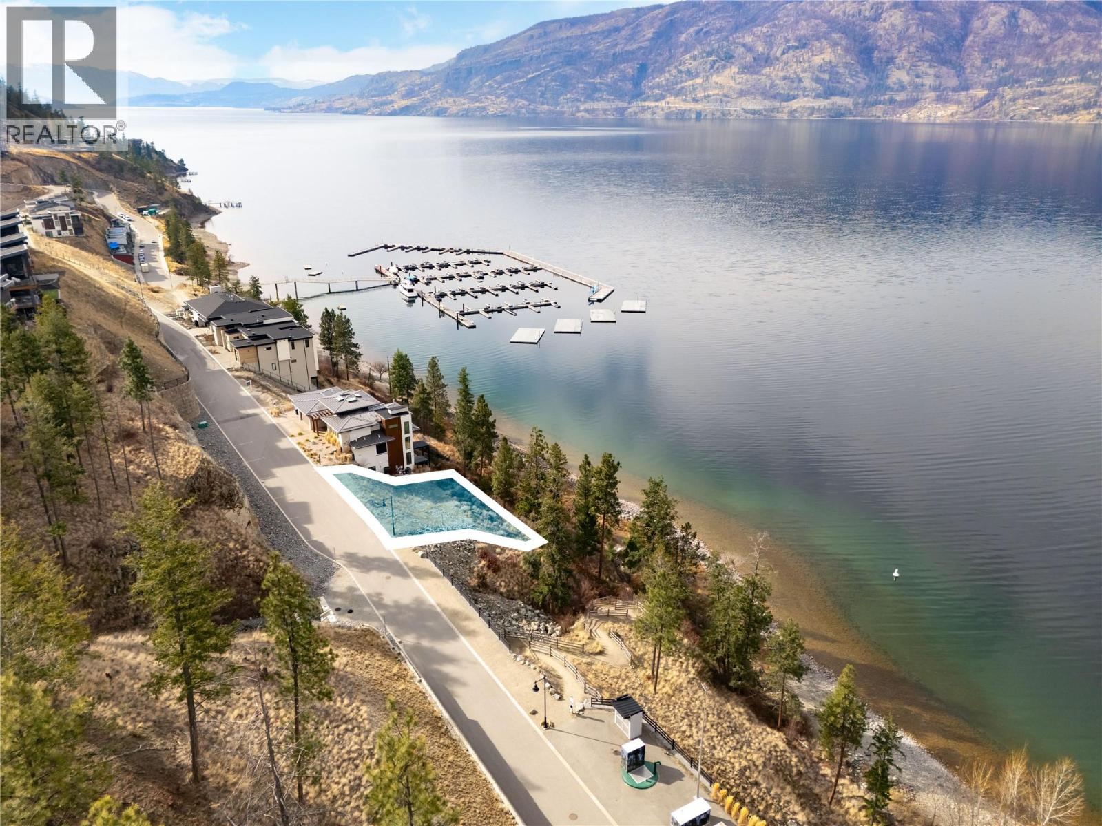 3504 Arrowroot Drive, Kelowna, British Columbia  V1V 3G2 - Photo 2 - 10397645