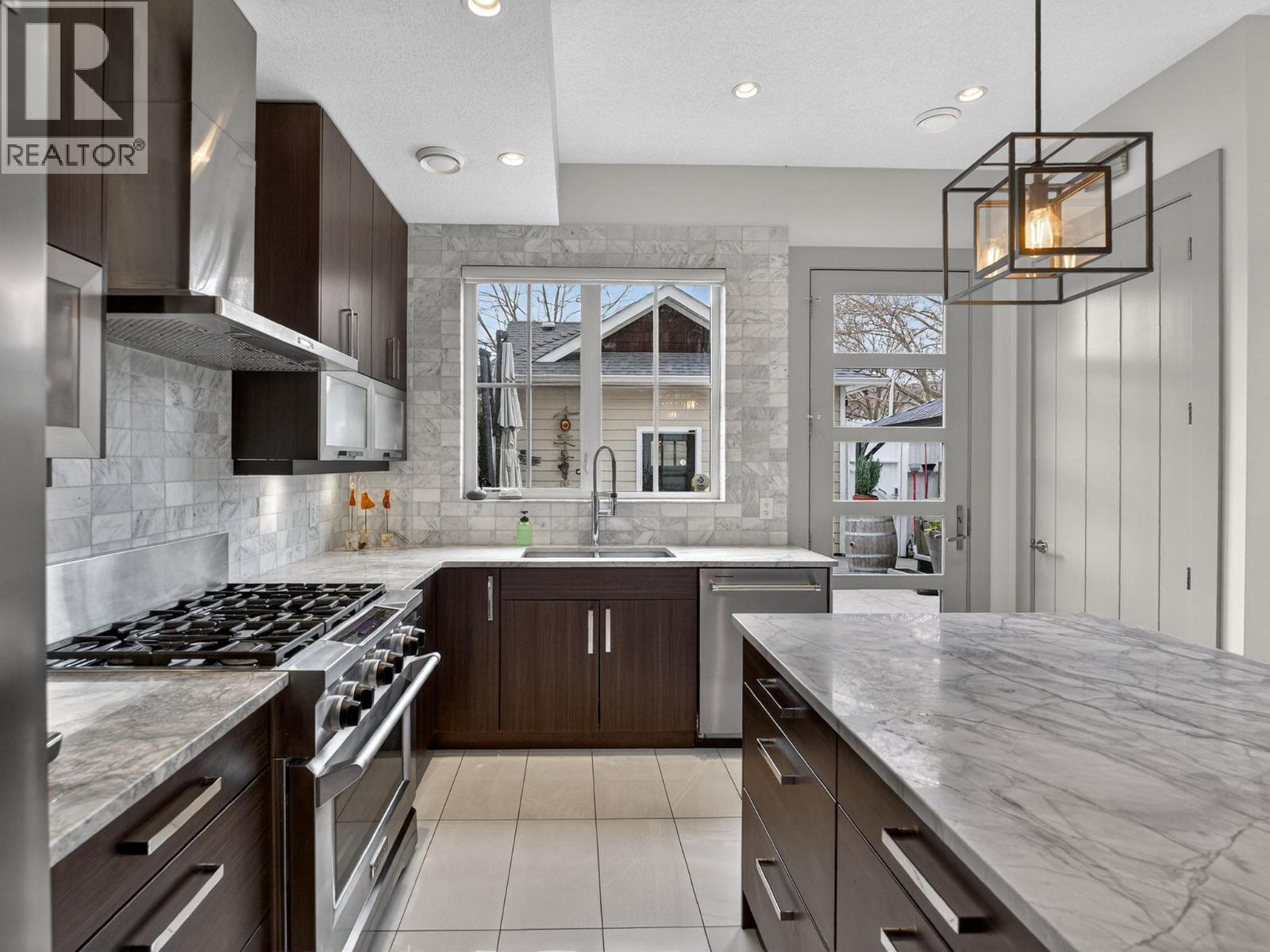1900 Water Street, Kelowna, British Columbia  V1Y 1K6 - Photo 10 - 10397600