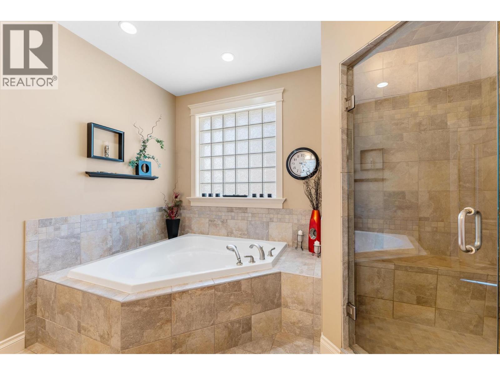 1095 Hume Avenue, Kelowna, British Columbia  V1P 1P2 - Photo 38 - 10397601