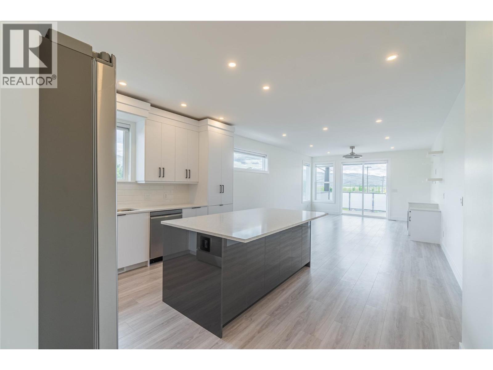 2620 Tranquille Road, Kamloops, British Columbia  V2B 3P1 - Photo 8 - 10397592