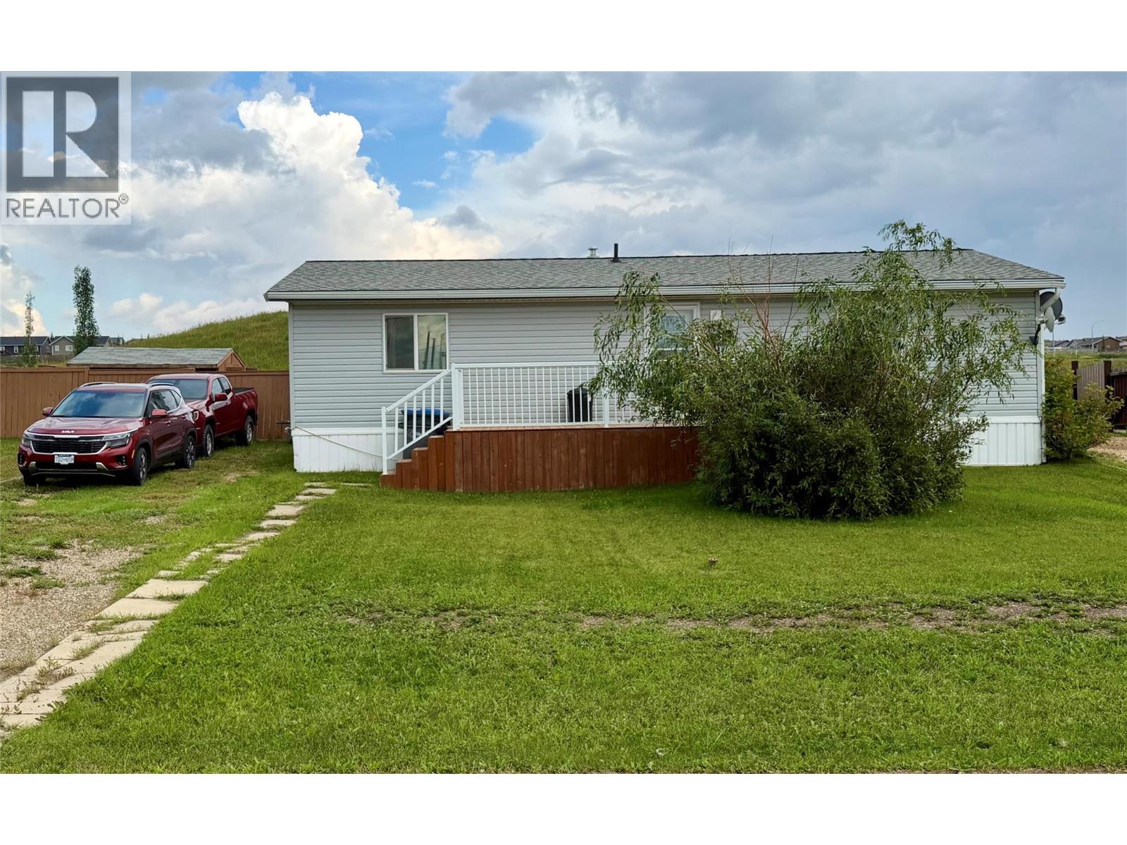 8416 21 Street, Dawson Creek, British Columbia  V1G 0G7 - Photo 1 - 10397521