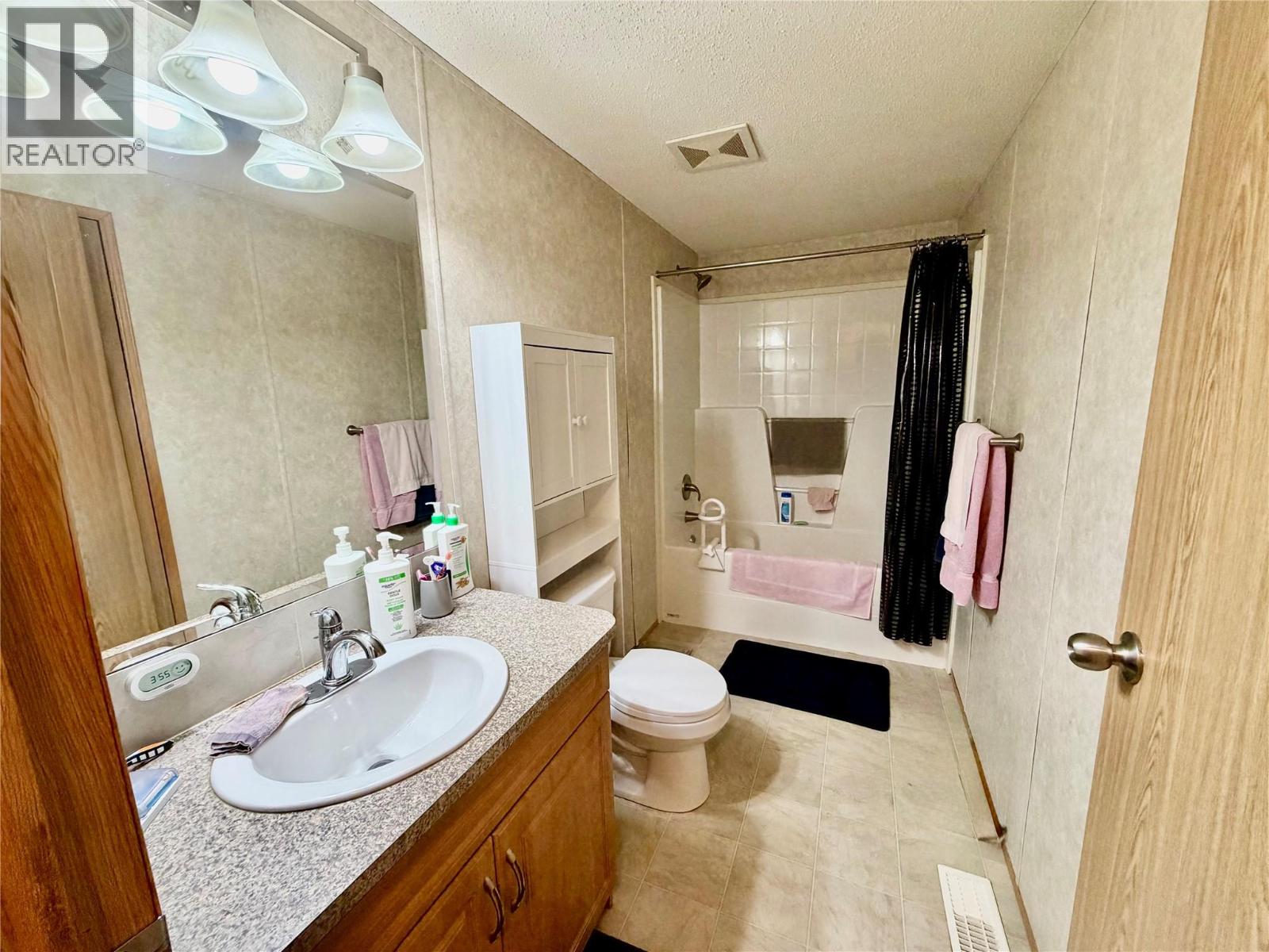 8416 21 Street, Dawson Creek, British Columbia  V1G 0G7 - Photo 11 - 10397521