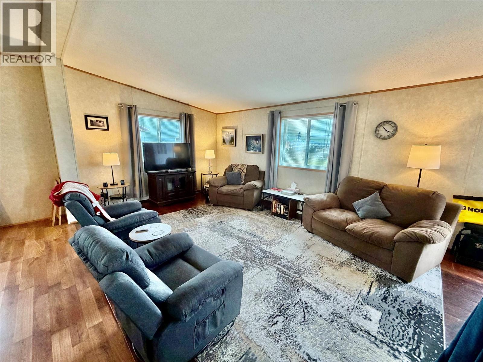 8416 21 Street, Dawson Creek, British Columbia  V1G 0G7 - Photo 3 - 10397521