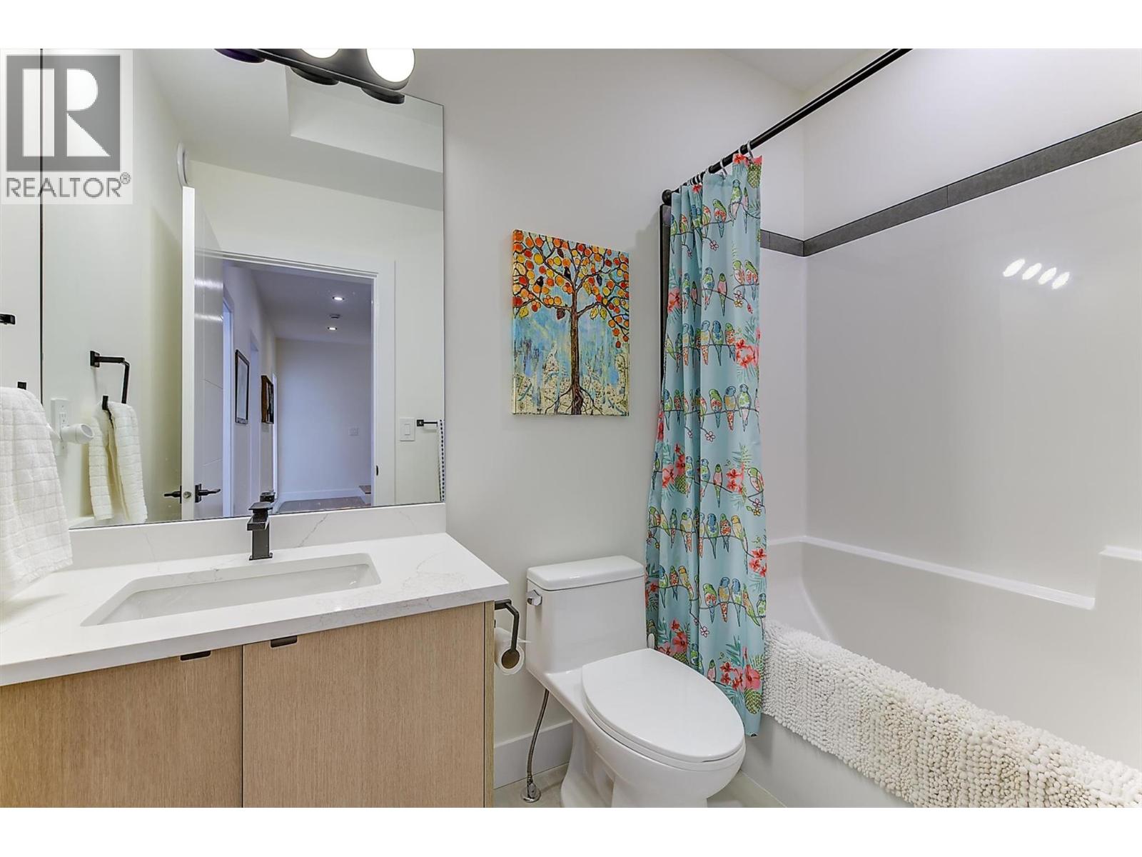 747 Patterson Avenue Unit# 2, Kelowna, British Columbia  V1Y 5C9 - Photo 28 - 10397492