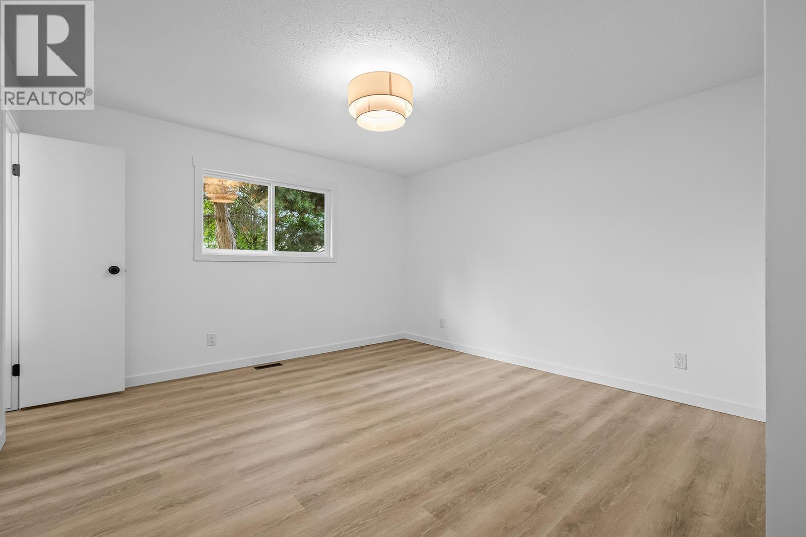 748 Hollywood Road N, Kelowna, British Columbia  V1X 5Y7 - Photo 17 - 10397483