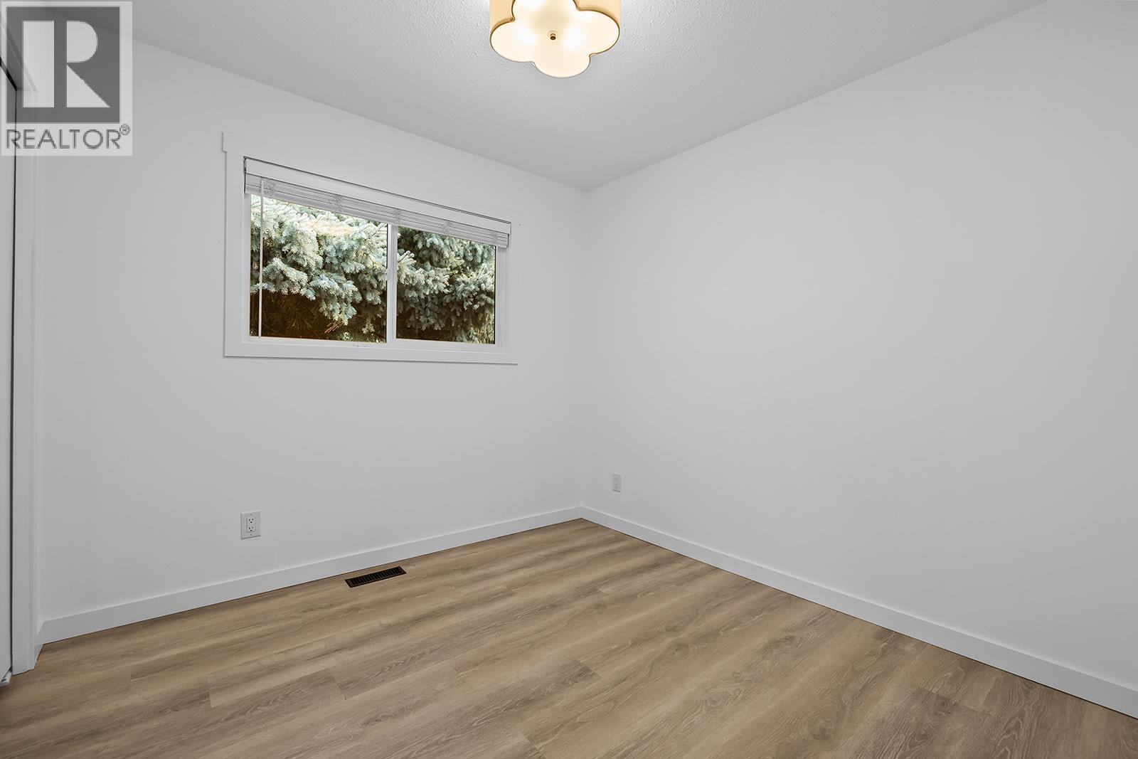 748 Hollywood Road N, Kelowna, British Columbia  V1X 5Y7 - Photo 24 - 10397483