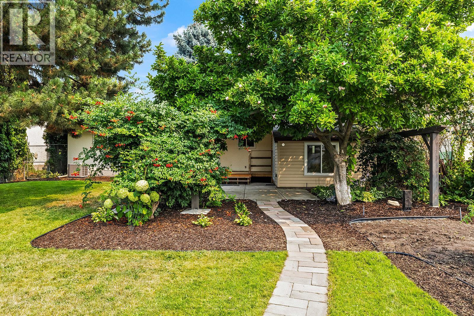 748 Hollywood Road N, Kelowna, British Columbia  V1X 5Y7 - Photo 26 - 10397483