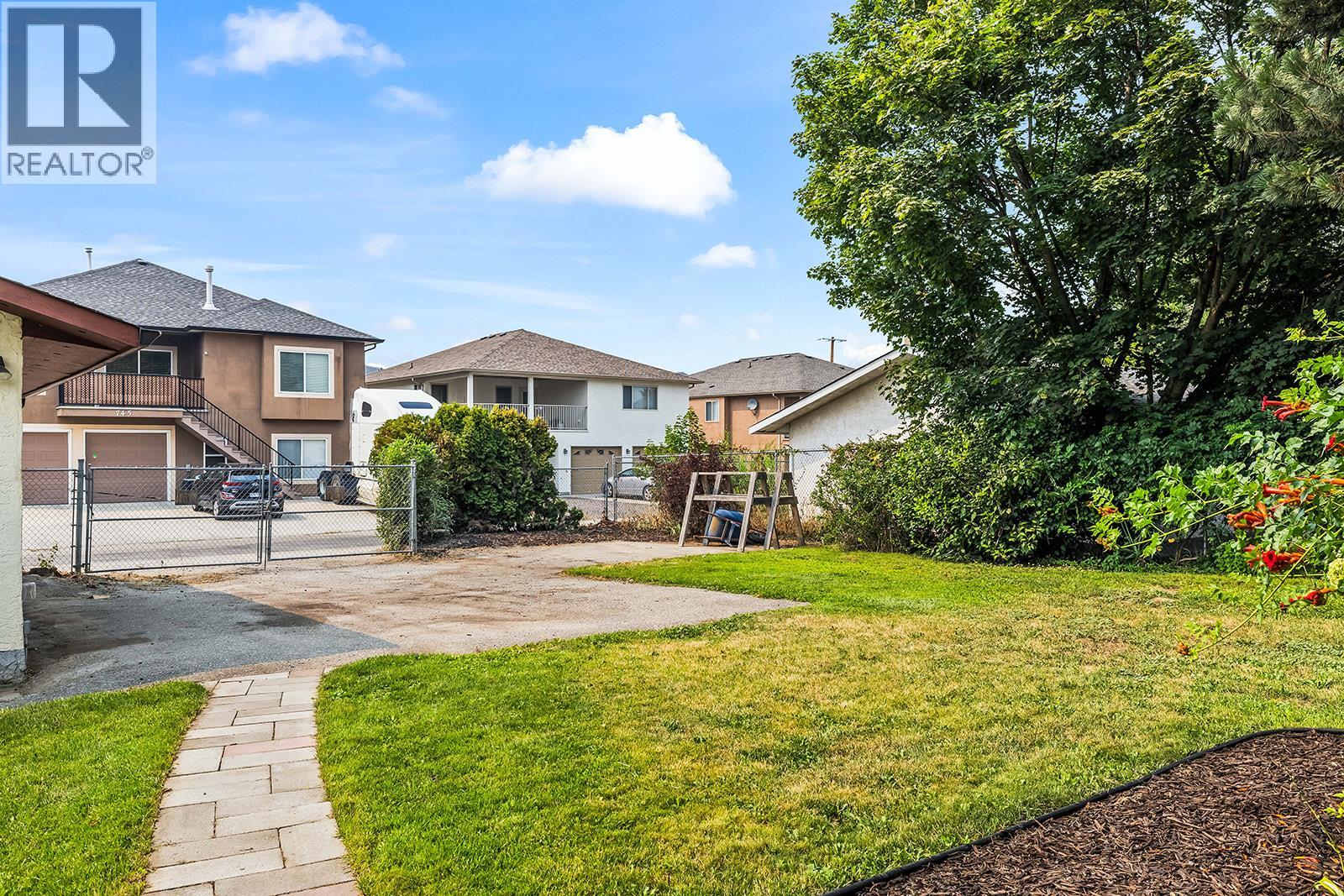 748 Hollywood Road N, Kelowna, British Columbia  V1X 5Y7 - Photo 33 - 10397483