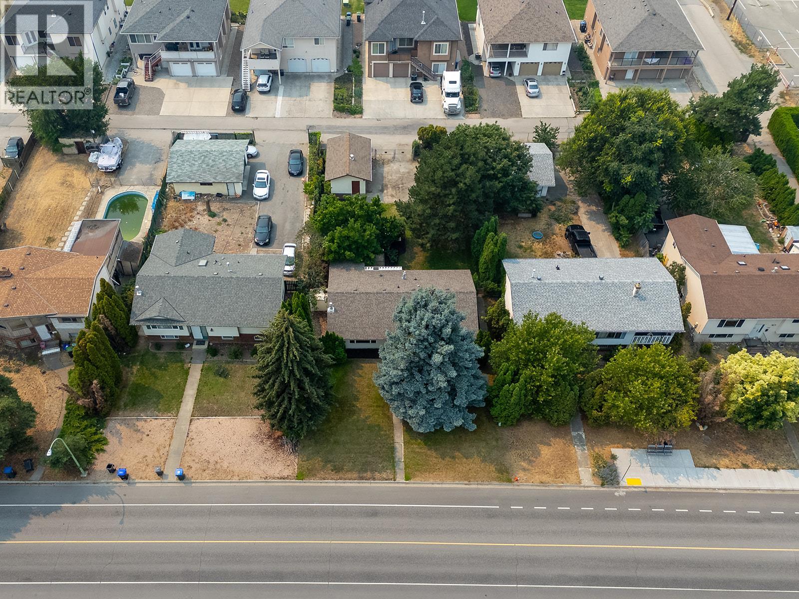 748 Hollywood Road N, Kelowna, British Columbia  V1X 5Y7 - Photo 38 - 10397483