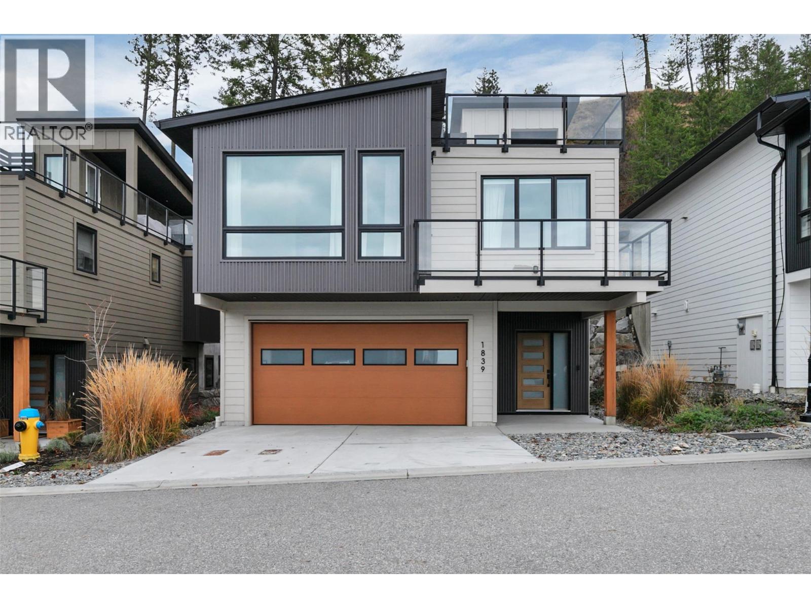 1839 Grey Owl Court, Kelowna, British Columbia  V1V 0C6 - Photo 1 - 10397474