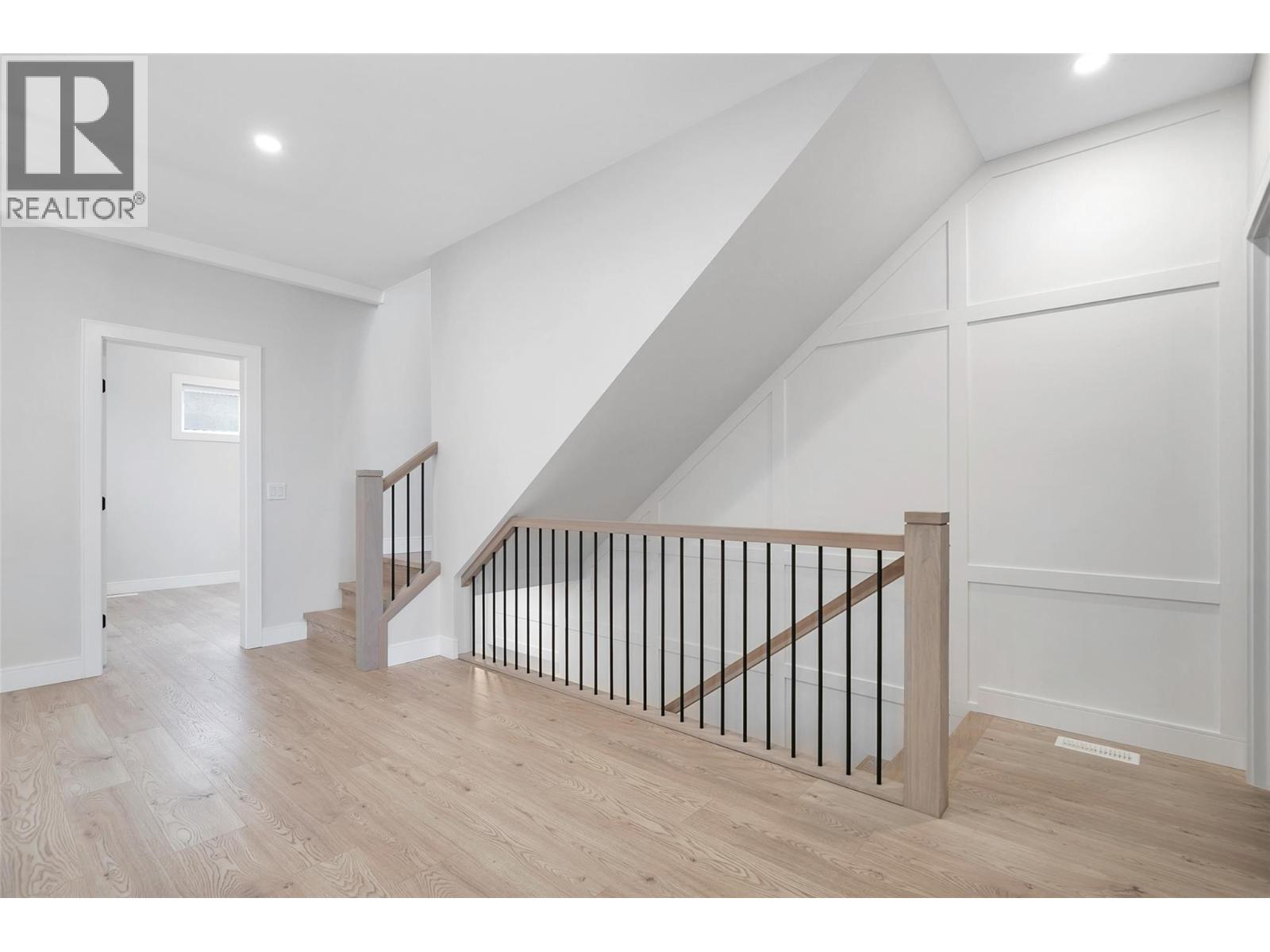 1839 Grey Owl Court, Kelowna, British Columbia  V1V 0C6 - Photo 9 - 10397474