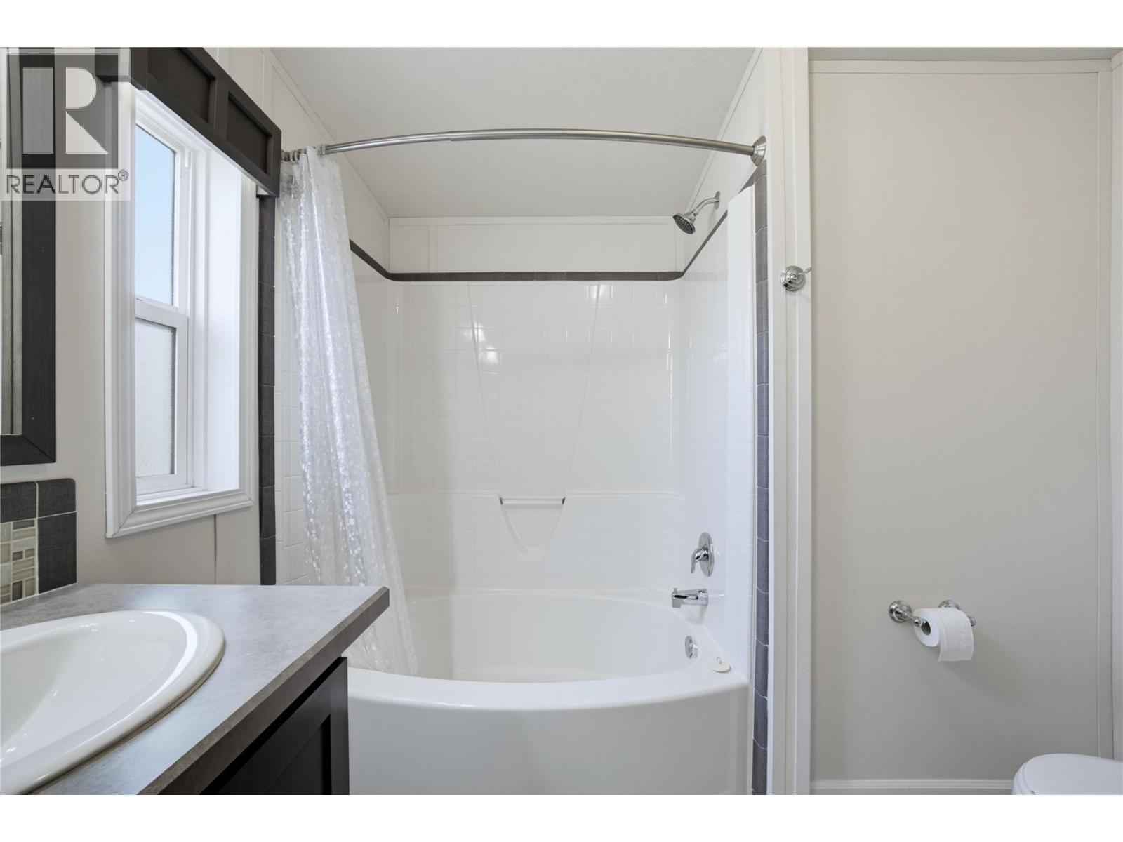 4811 10a Avenue Ne Unit# 28, Salmon Arm, British Columbia  V1E 1C5 - Photo 25 - 10397170